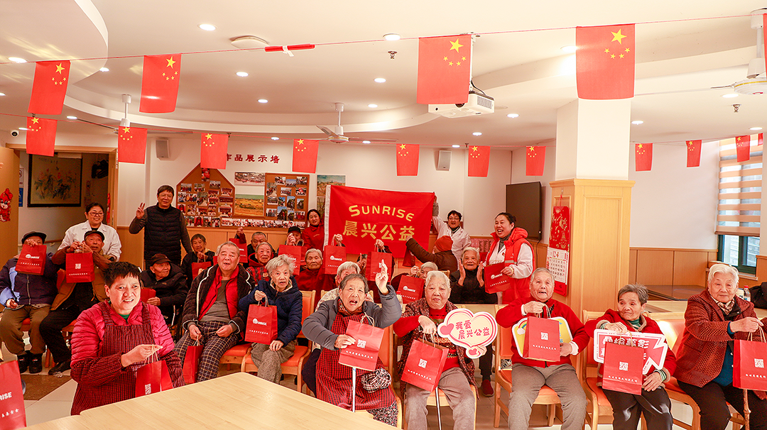 暖冬趣味运动会｜当我们陪他们，笑回少年时